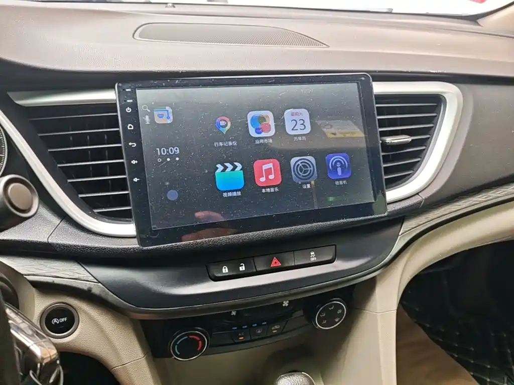 Buick Excelle 2017 — фото 13