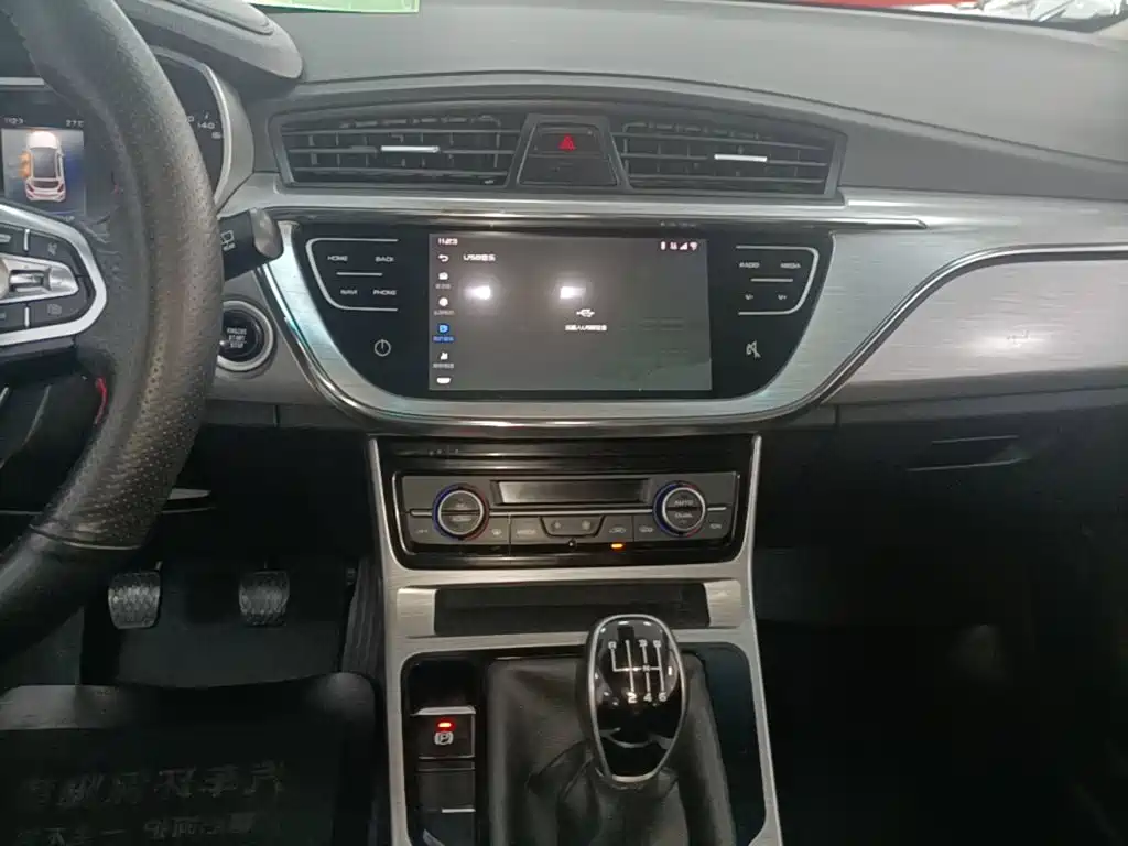 Geely Emgrand GS 2020 — фото 13
