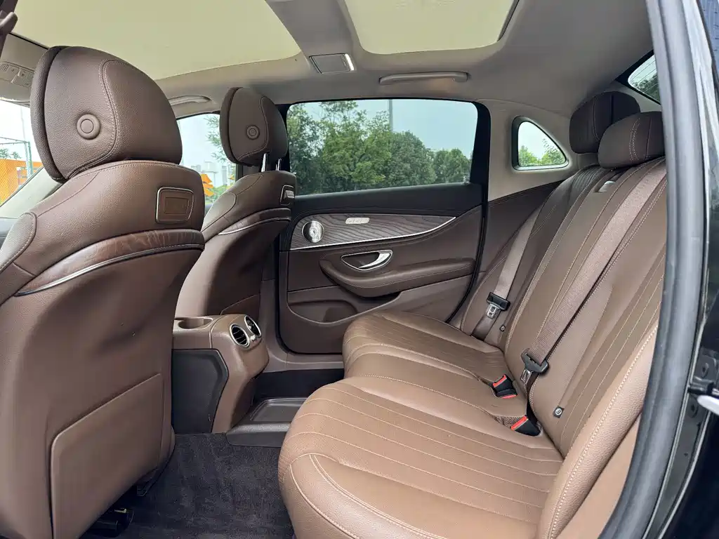 Mercedes-Benz E-Class 2020