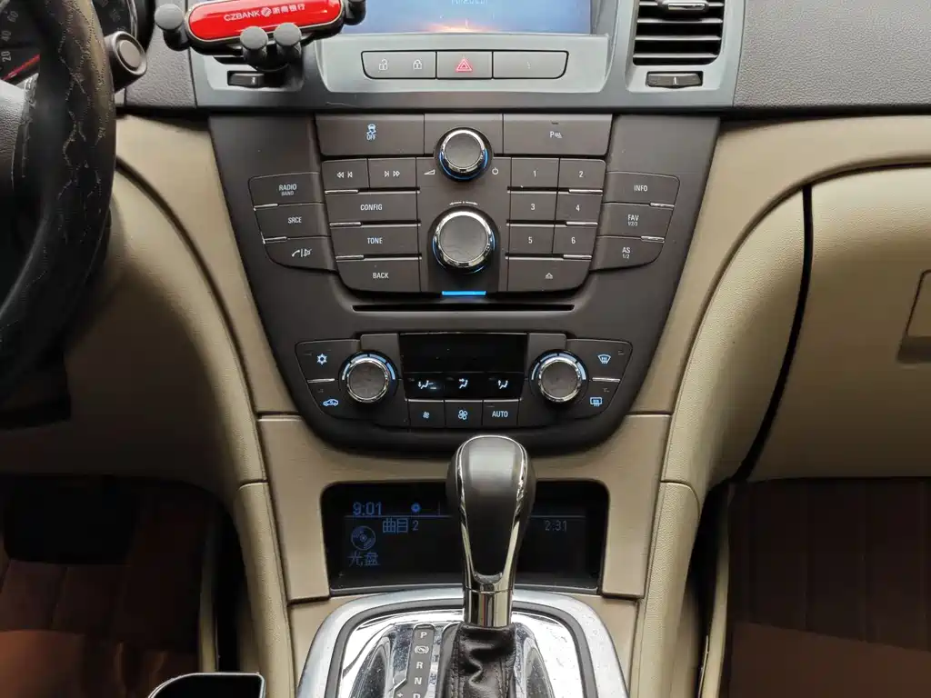 Buick Regal 2013 — фото 19