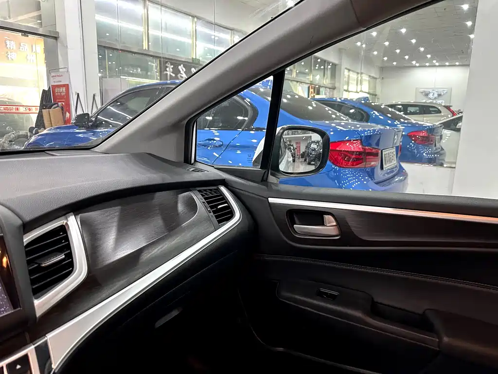 Honda Jade 2015 — фото 11