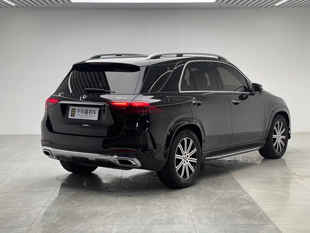 Mercedes-Benz GLE 2025