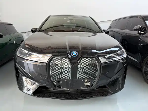BMW iX 2022