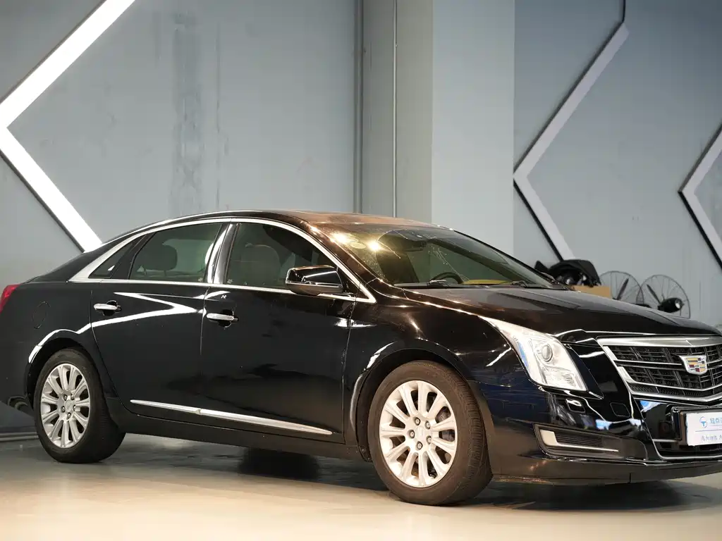 Cadillac XTS 2016 — фото 3