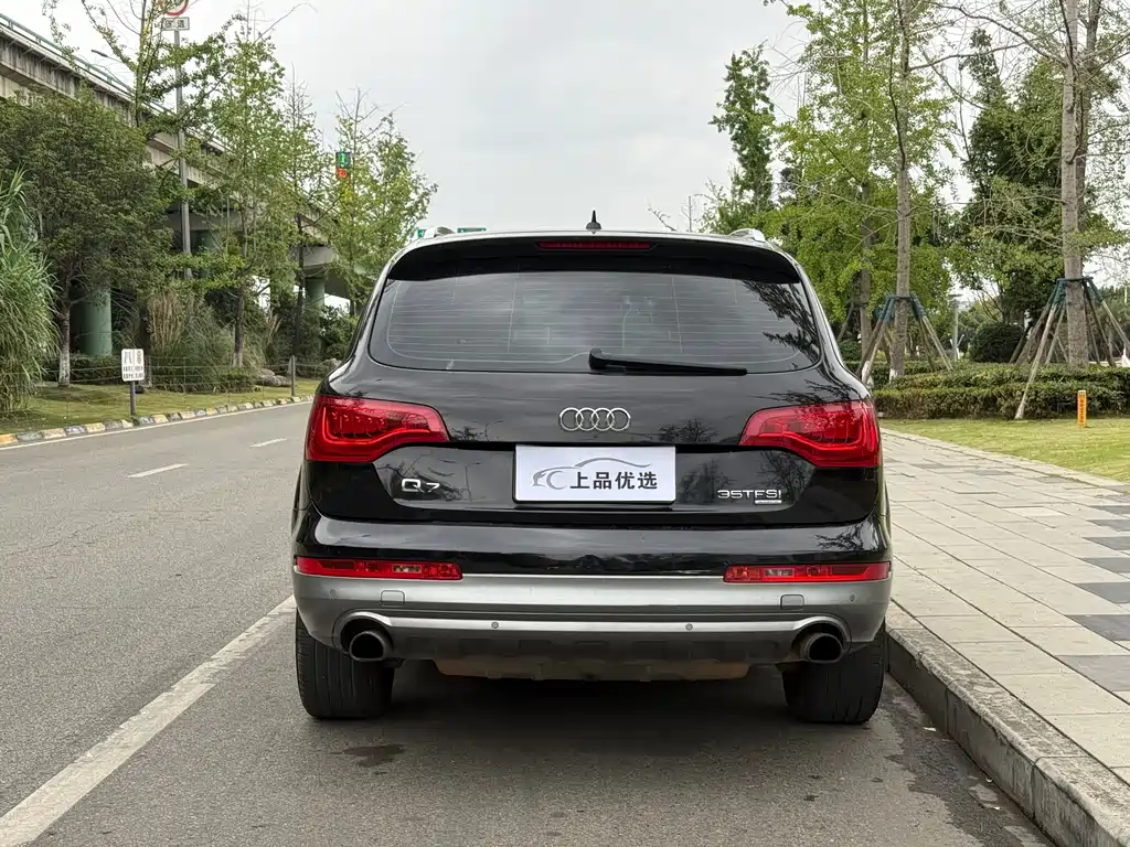 Audi Q7 2015 — фото 36