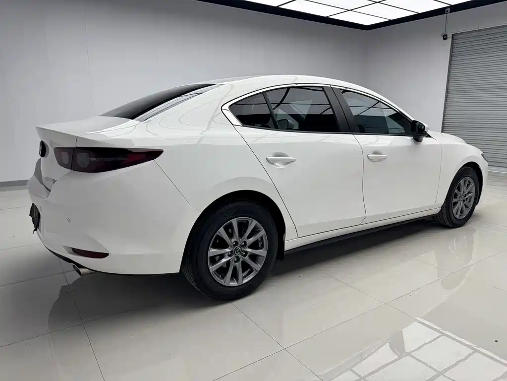 Mazda 3 Axela 2021