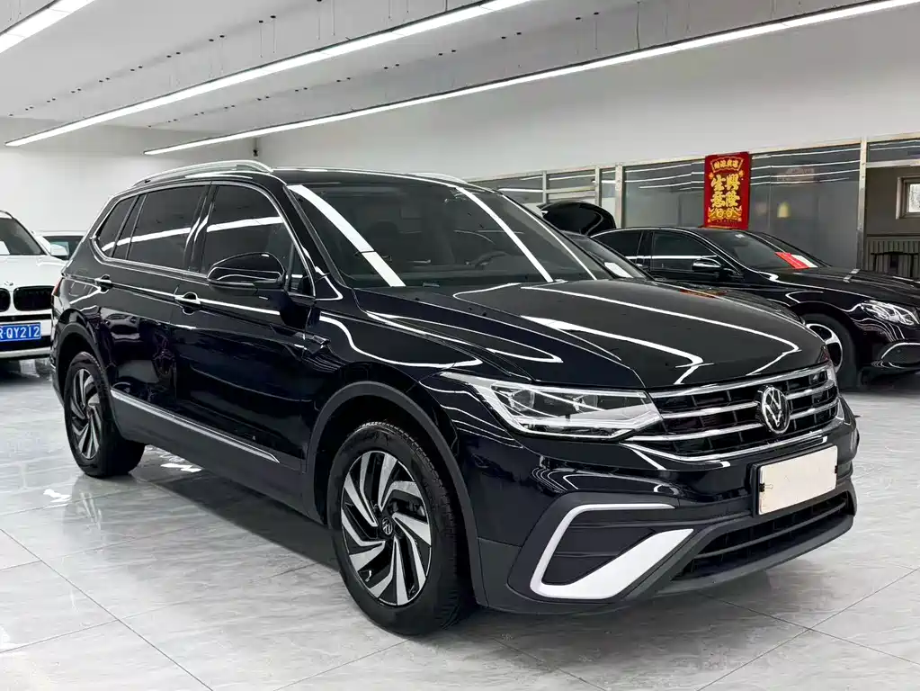 Volkswagen Tiguan L 2022