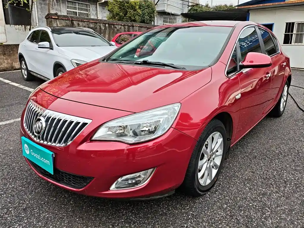 Buick Excelle 2014 — фото 2