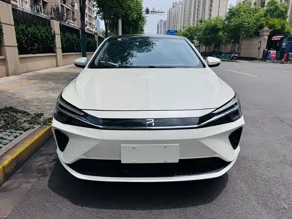 Roewe Feifan ER6 2021