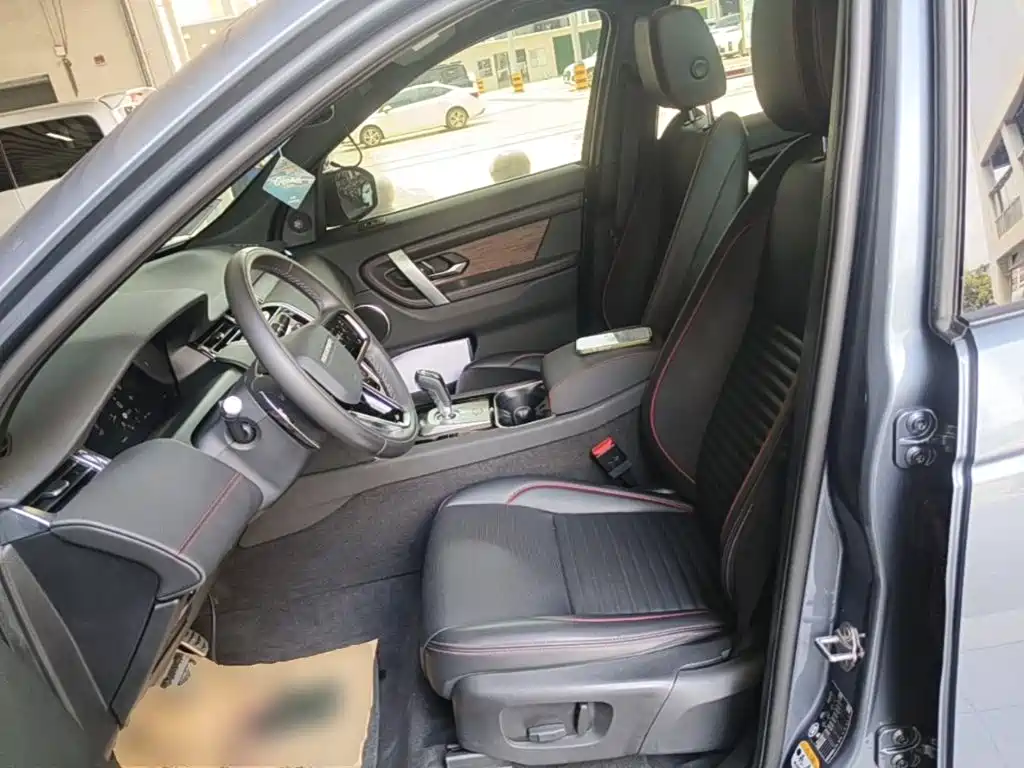 Land Rover Discovery Sport 2022 — фото 15