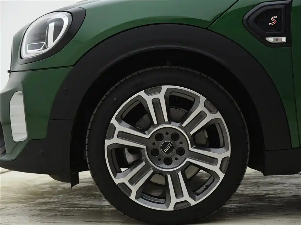 MINI Countryman 2021 — фото 15