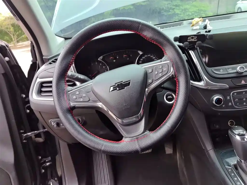 Chevrolet Equinox 2018 — фото 17