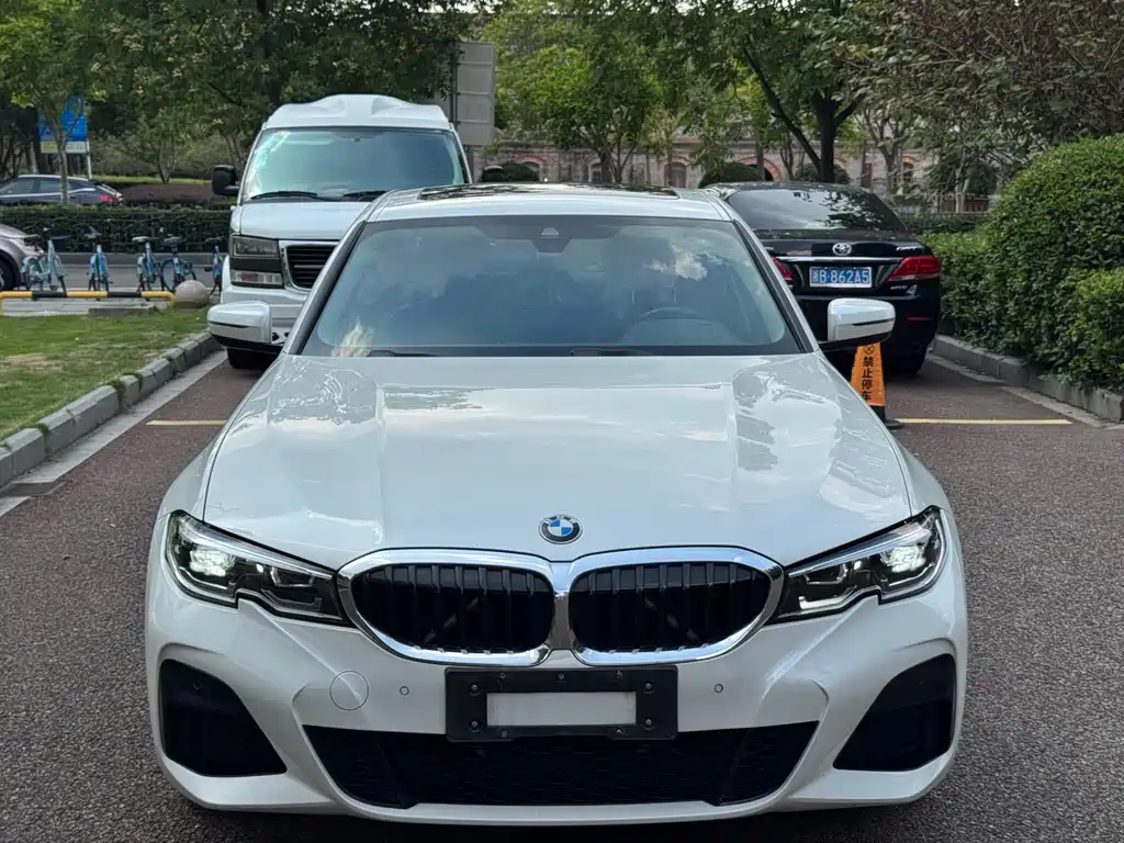 BMW 3 Series 2020