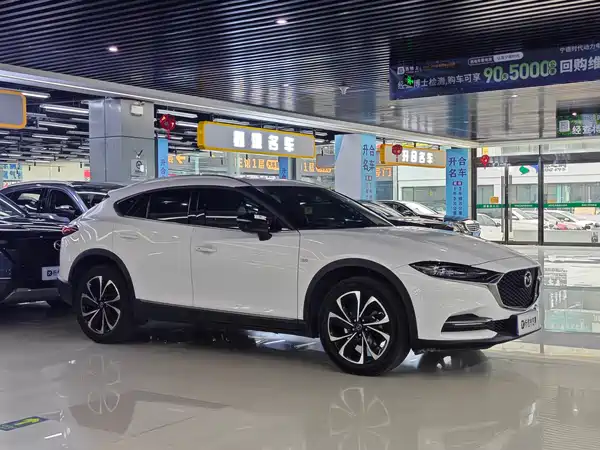 Mazda CX-4 2021
