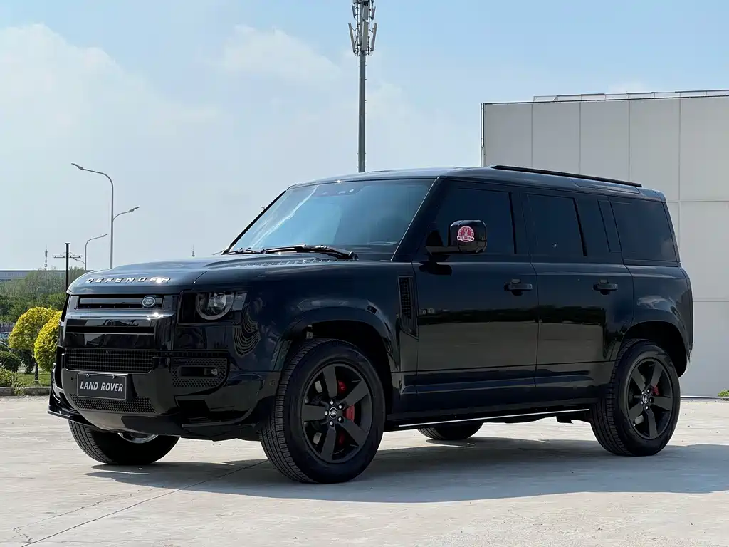 Land Rover Defender 2026 — фото 1