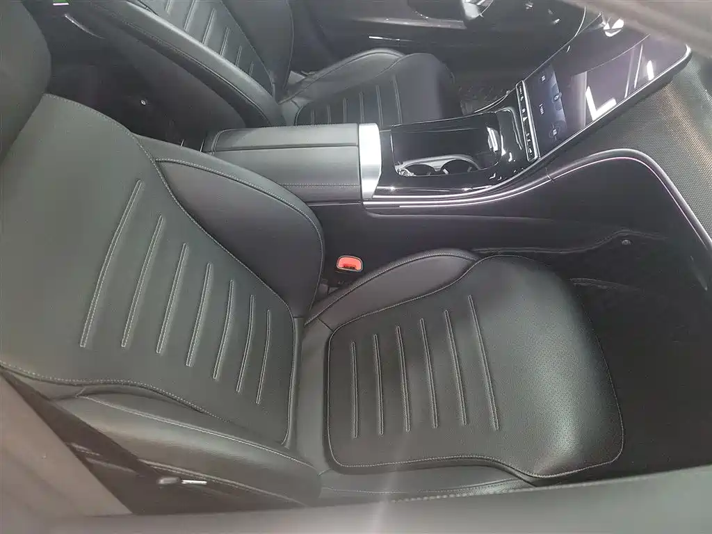 Mercedes-Benz C-Class 2022 — фото 25