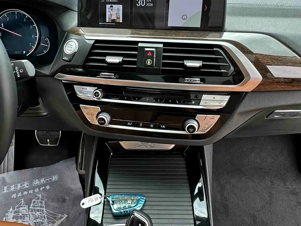 BMW X3 2018 — фото 14