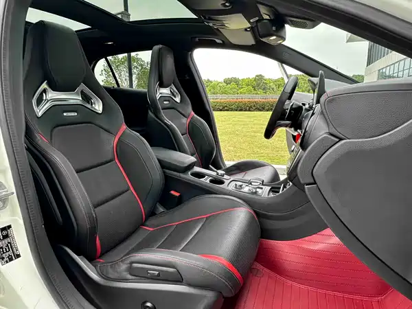 Mercedes-Benz GLA AMG 2017