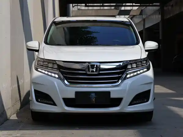 Honda Elysion 2018
