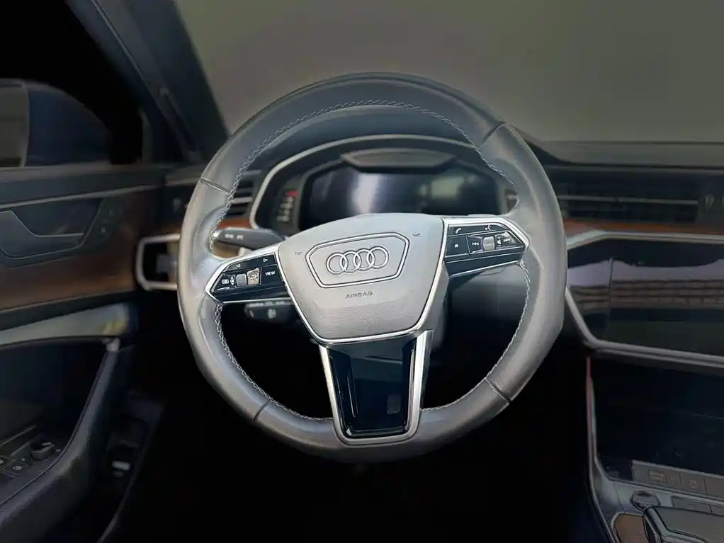Audi A6L 2021 — фото 10
