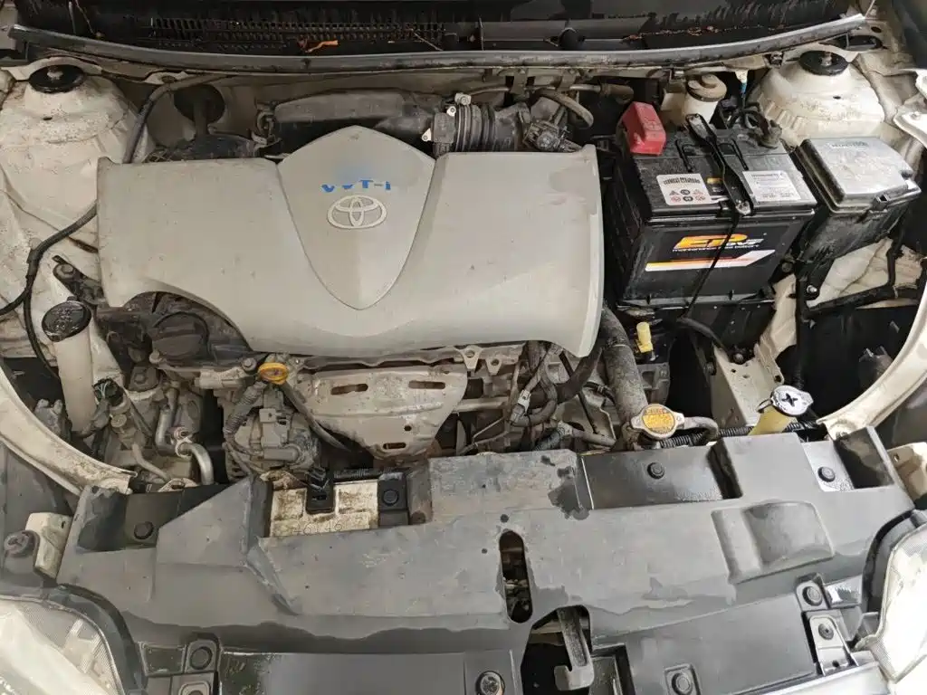 Toyota Yaris L 2016 — фото 11