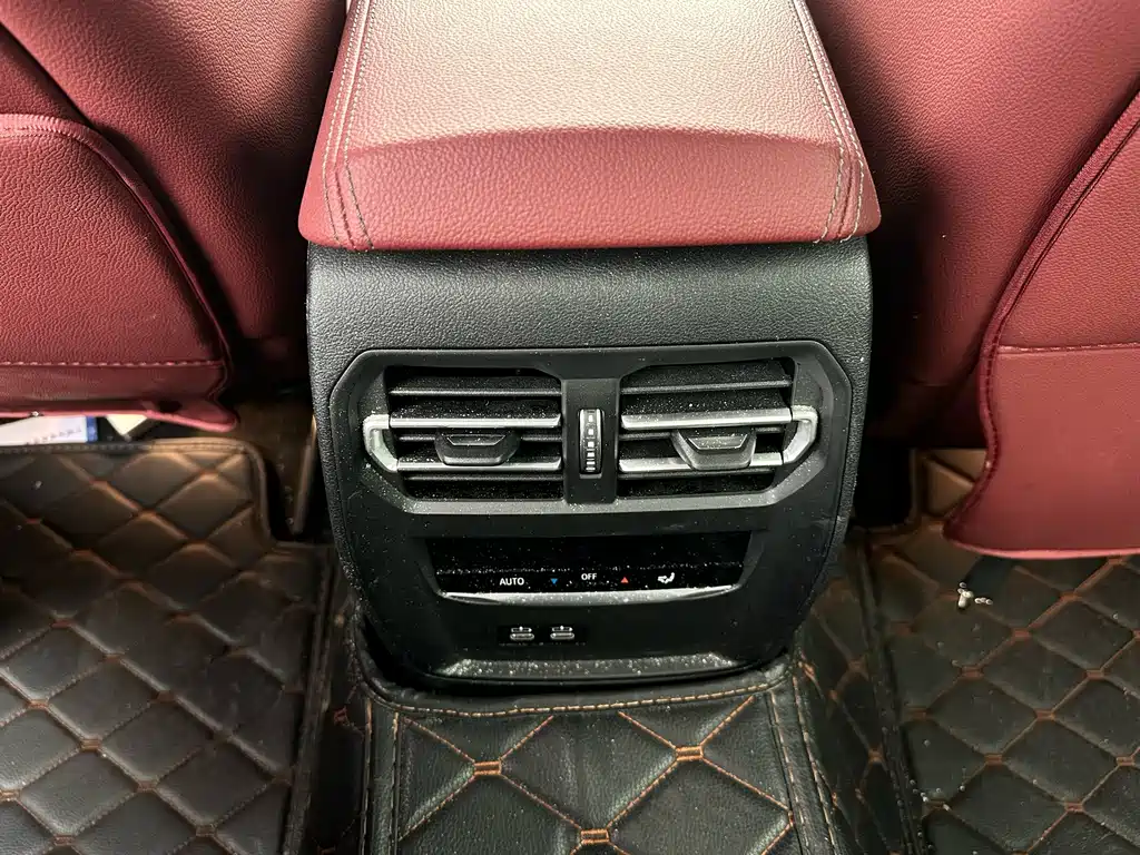 BMW i3 2023 — фото 14
