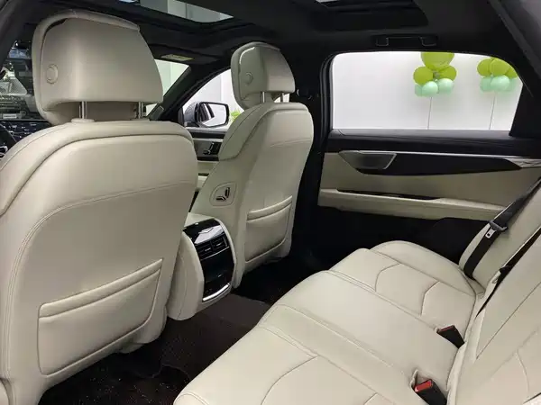 Cadillac CT6 2024