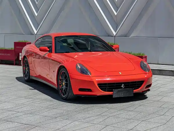 Ferrari 612 2005