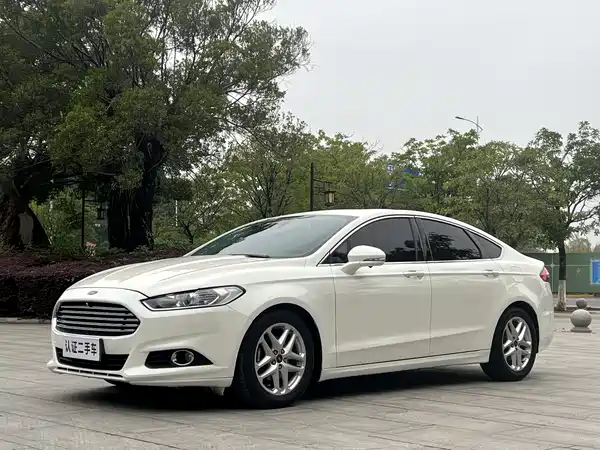 Ford Mondeo 2013