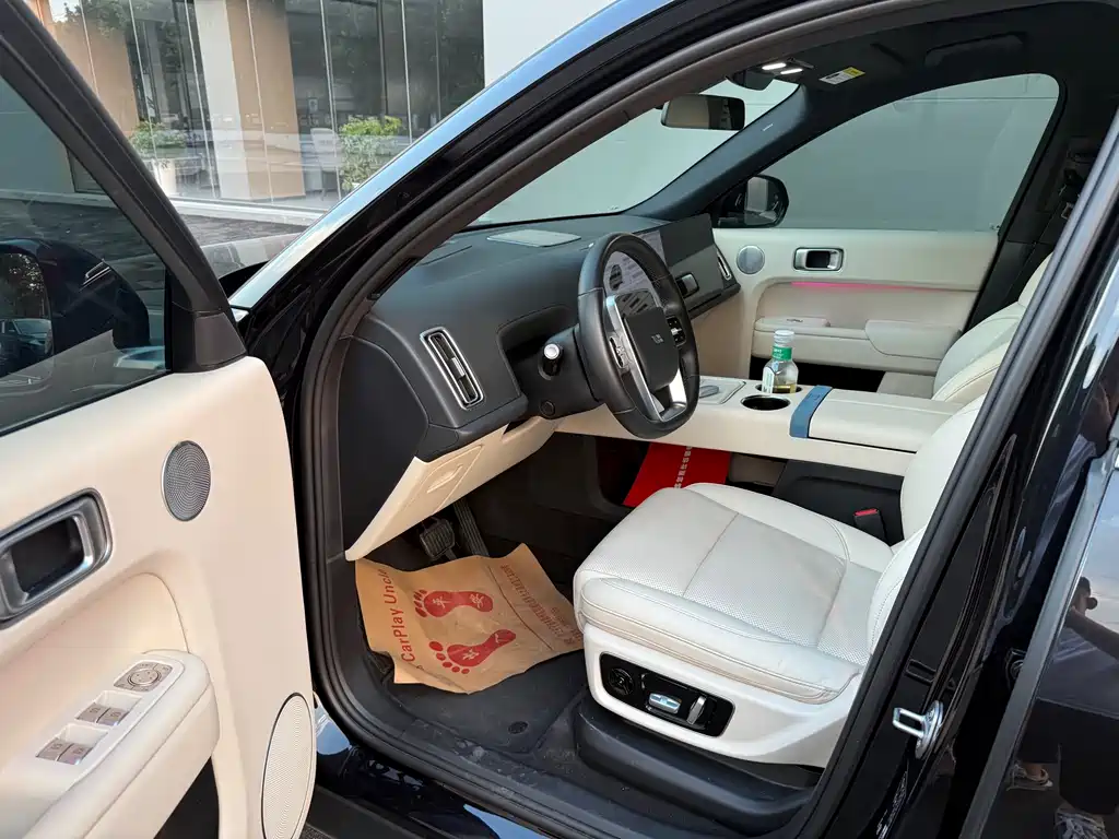 Li Auto Li L8 2023