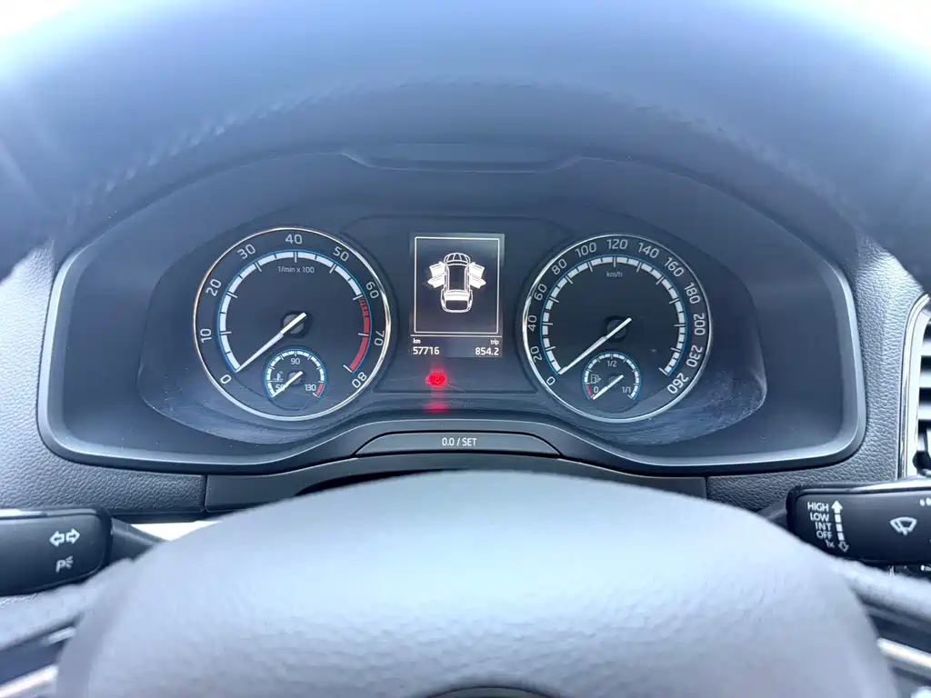 Skoda Karoq 2022 — фото 16