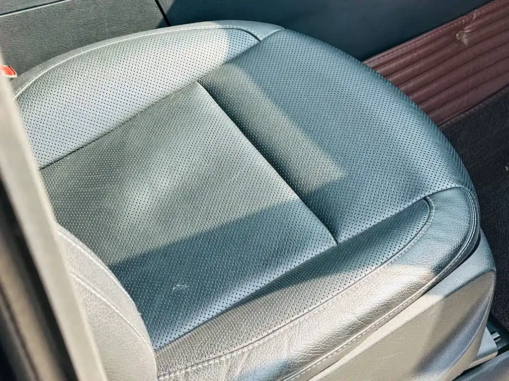 Mercedes-Benz V-Class 2018 — фото 19