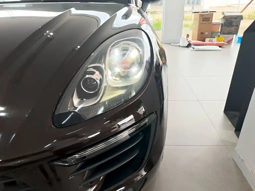 Porsche Macan 2015 — фото 24