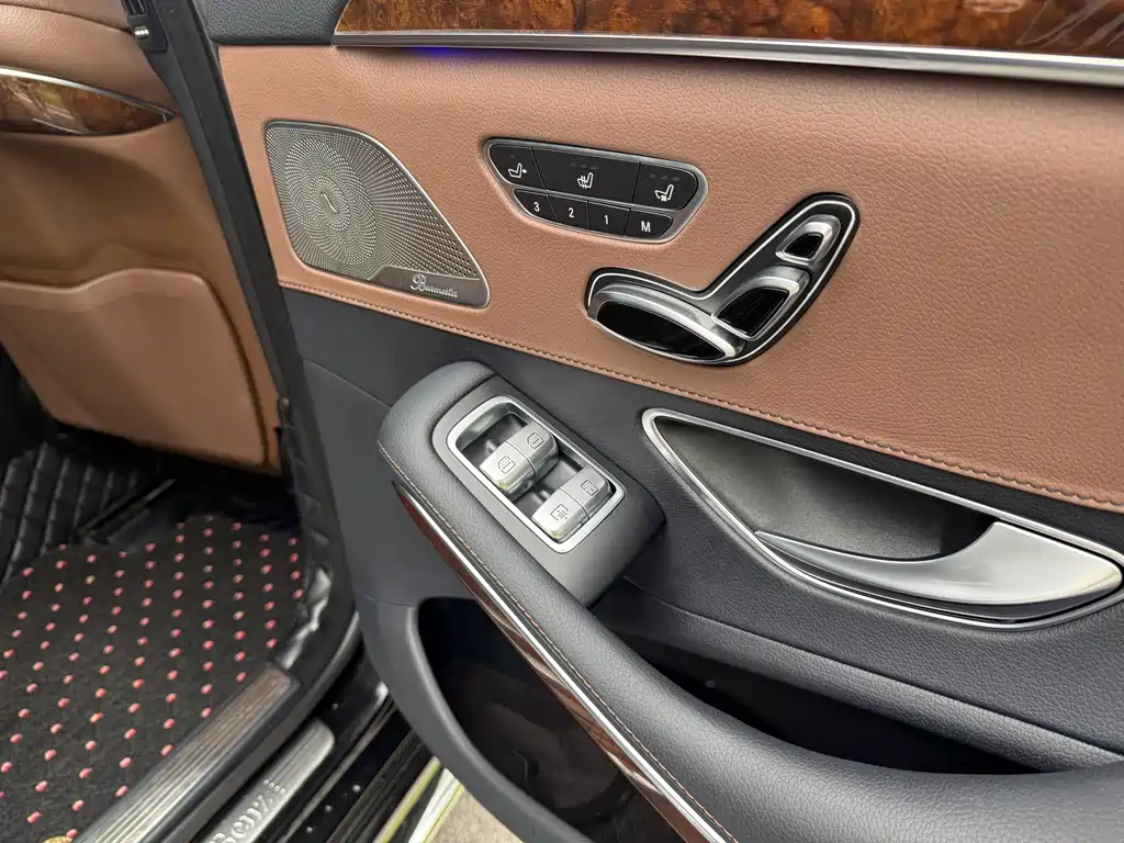 Mercedes-Benz S-Class 2016 — фото 11