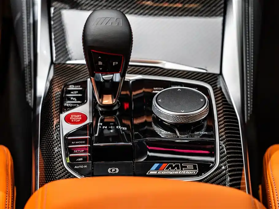 BMW M3 2025 — фото 11