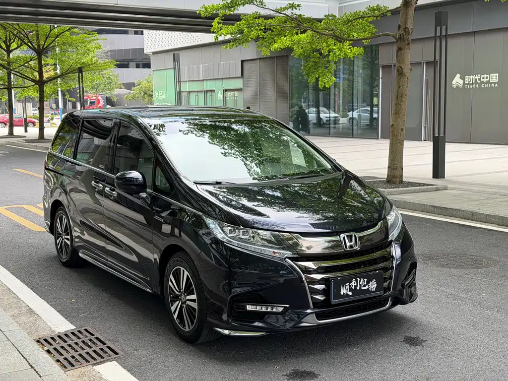 Honda Odyssey 2019 — фото 3