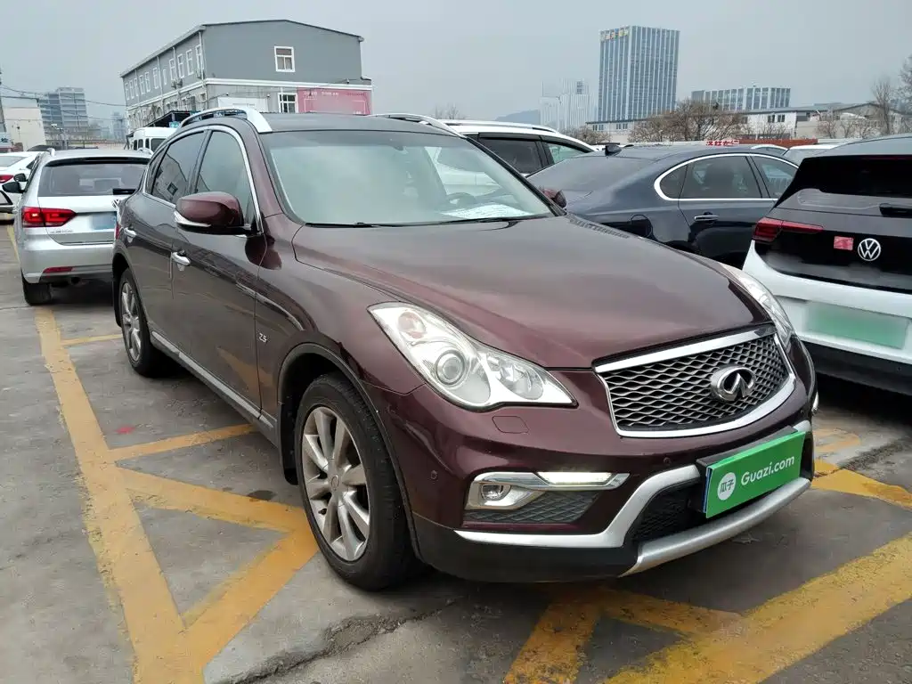 Infiniti QX50 2016 — фото 22