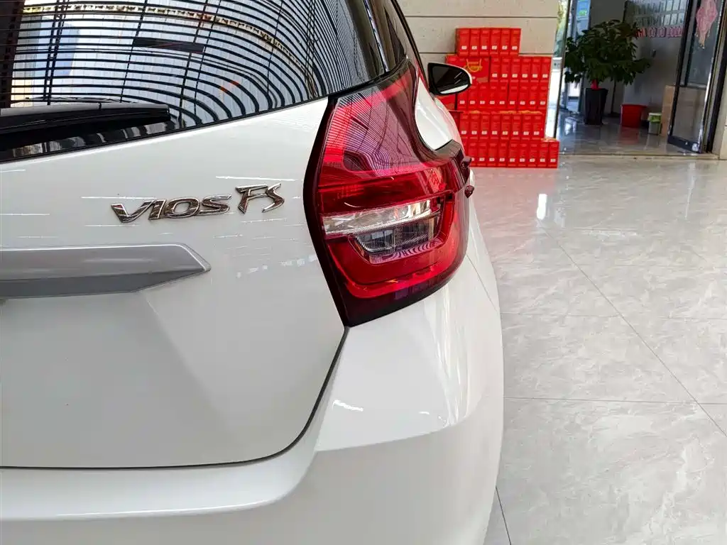 Toyota Vios FS 2022 — фото 10