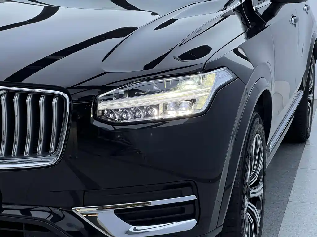 Volvo XC90 2024 — фото 6