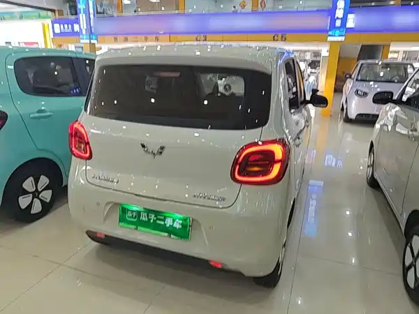 Wuling Hongguang MINIEV 2025