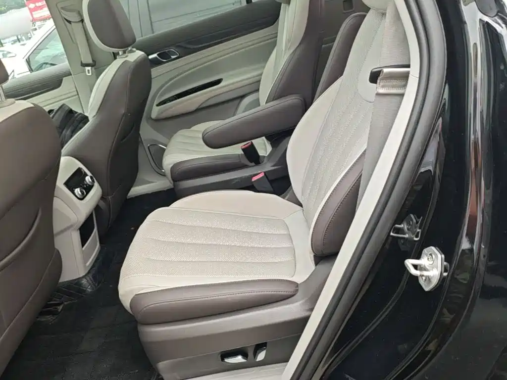 Ford Territory 2023 — фото 17