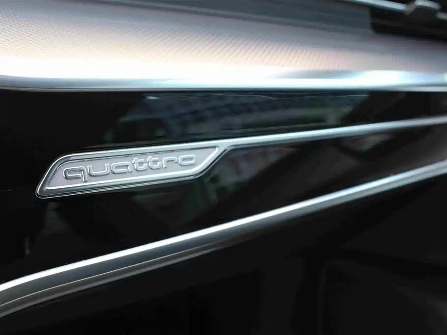 Audi A6L 2021 — фото 9