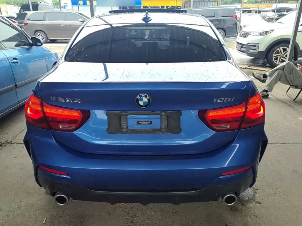 BMW 1 Series 2020
