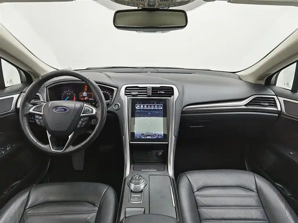 Ford Mondeo 2017 — фото 5