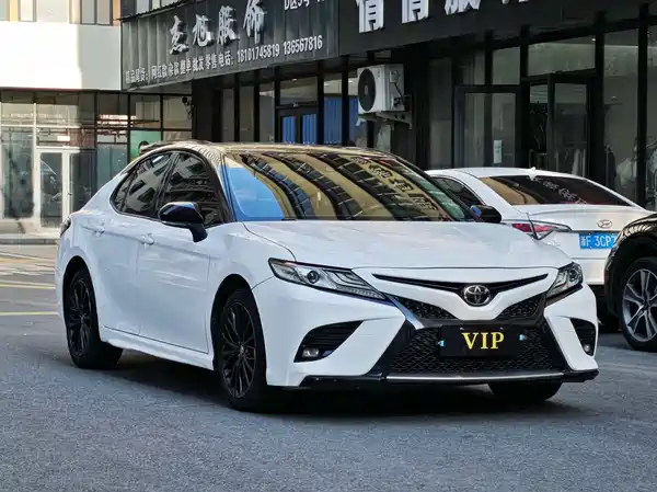 Toyota Camry 2018