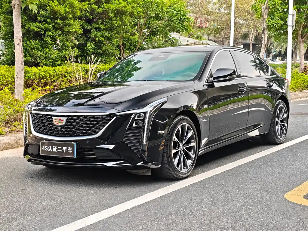 Cadillac CT5 2026 — фото 1
