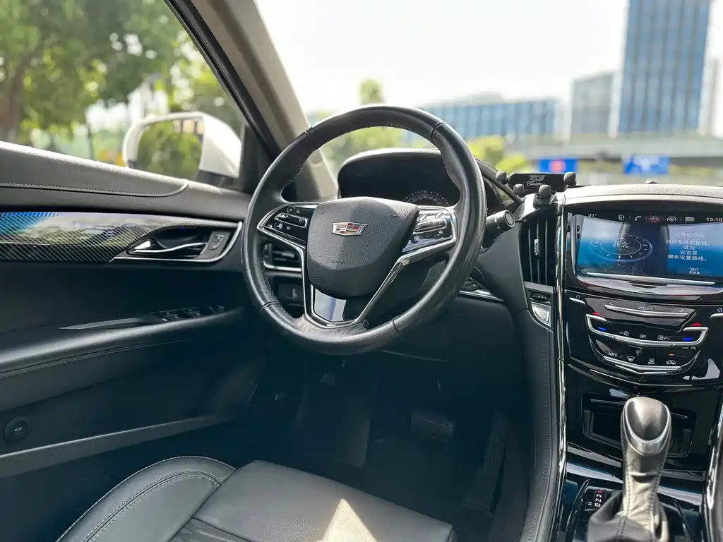 Cadillac ATS-L 2019 — фото 24