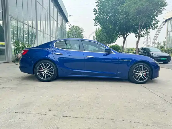 Maserati Ghibli 2019