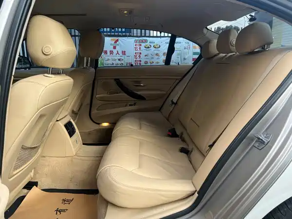 BMW 3 Series 2015