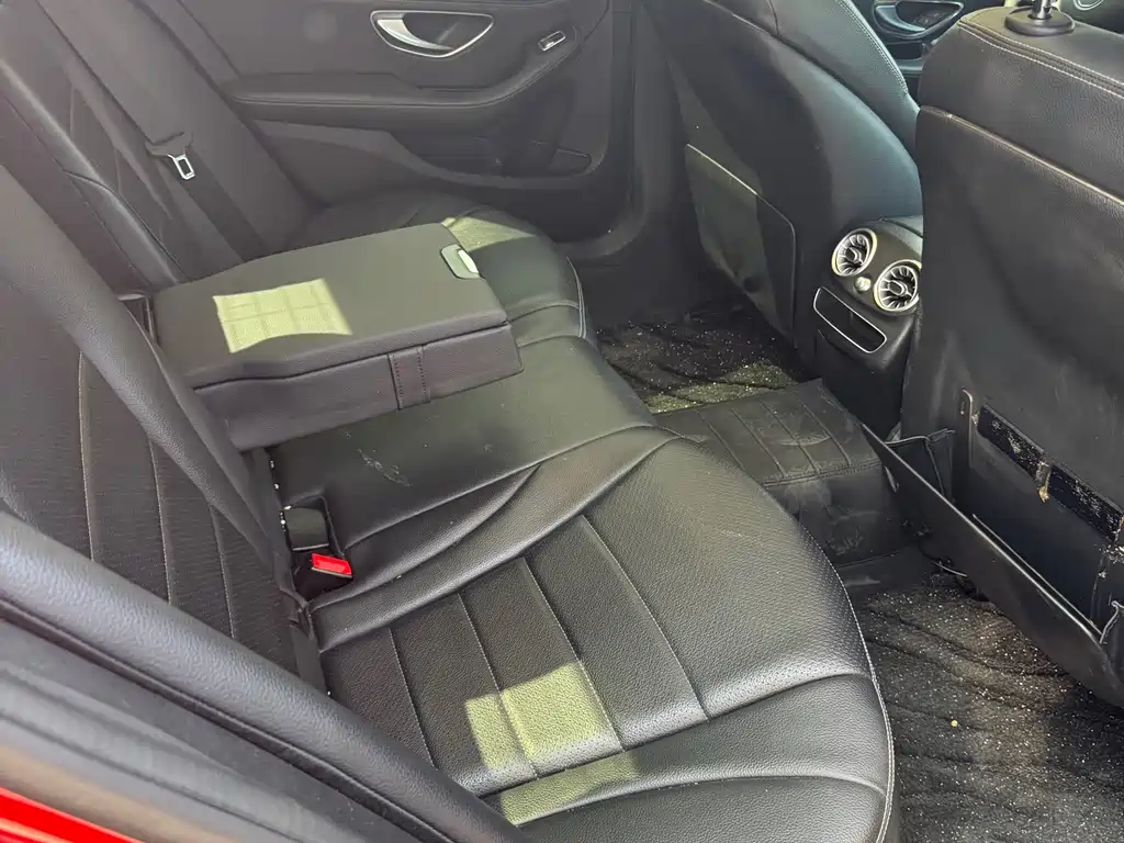 Mercedes-Benz C-Class 2019 — фото 17
